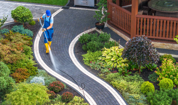 Why Choose Our Certified Pressure Washing Experts for Your Project Needs in Tunnel Hill, GA?